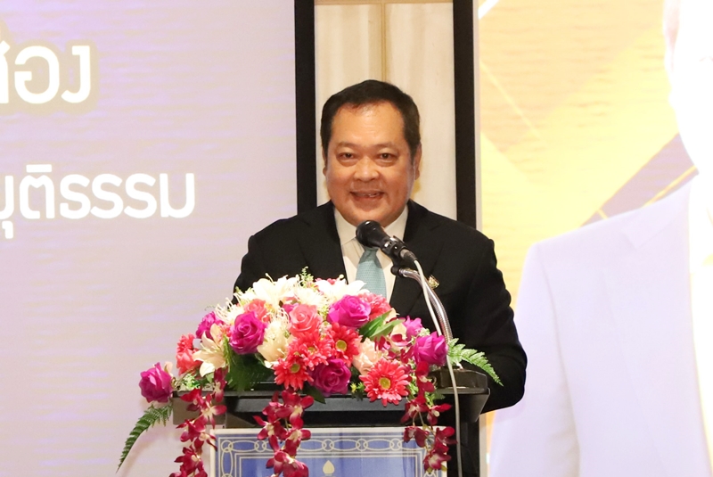 กรมบังคับคดีร่วมพิธีมอบเงินช่วยเหลือเยียวยาแก่ผู้เสียหายในคดีอาญา ตามพระราชบัญญัติค่าตอบแทนผู้เสียหาย และค่าทดแทนและค่าใช้จ่ายแก่จำเลยในคดีอาญา พ.ศ. 2544 (และที่แก้ไขเพิ่มเติม (ฉบับที่ 2) พ.ศ. 2559)